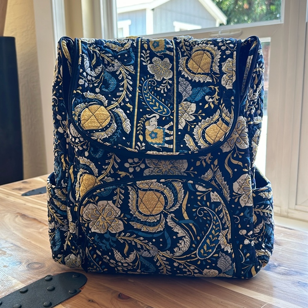Vera Bradley - Backpack - Like New! 4 outside pockets and 1 pocket inside